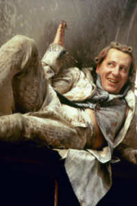 Quills [Geoffrey Rush]